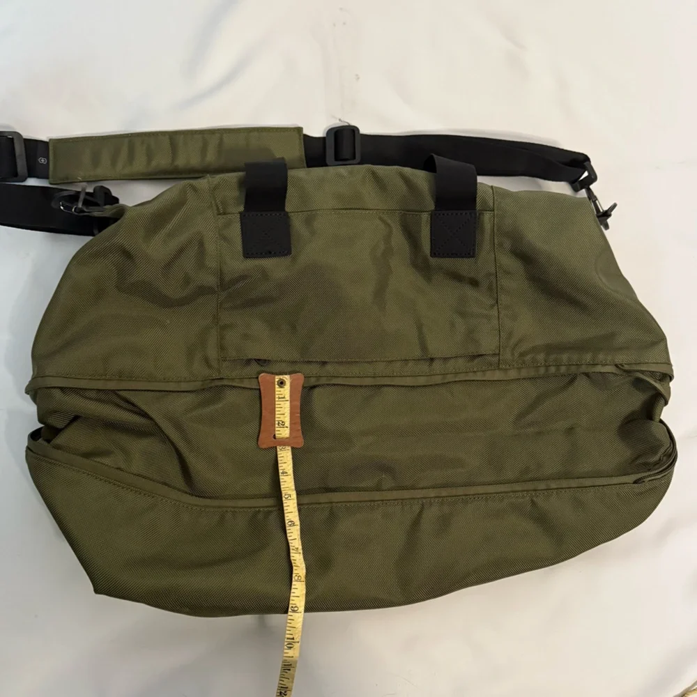 Victorinox Olive Green Expandable Weekend Bag